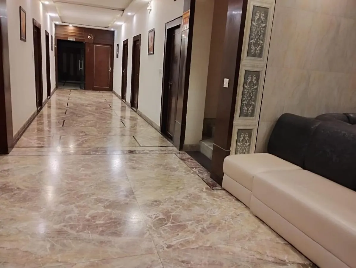 אגרה Hotel Tara Palace By Goyal Hoteliers 3*,