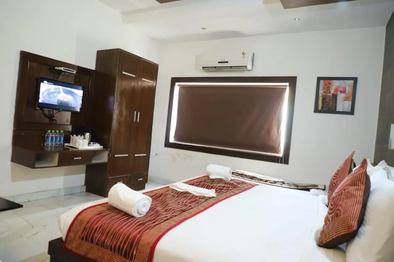 Hotel Tara Palace By Goyal Hoteliers Agra